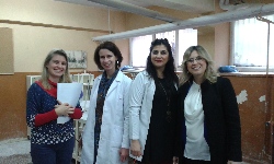 Sandrine Resweber avec des professeurs.